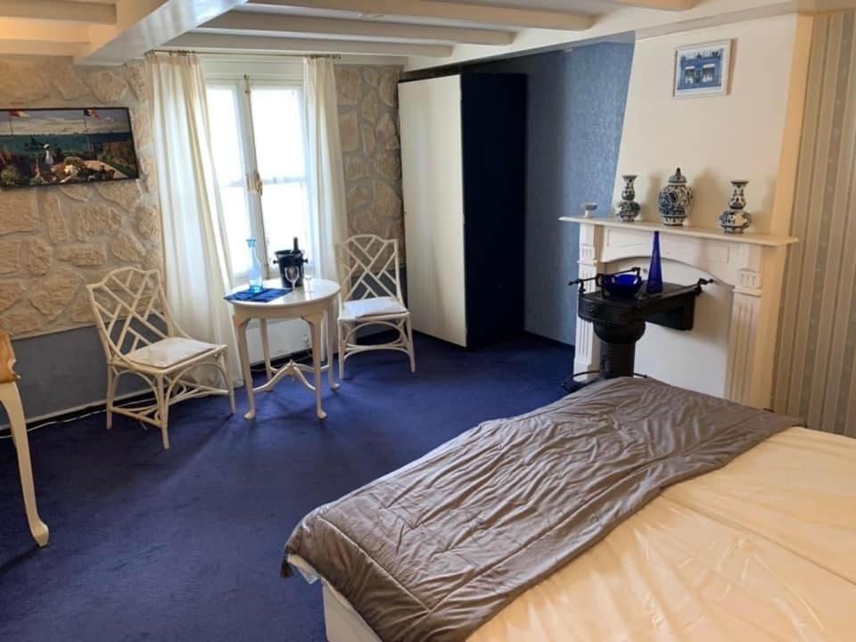 B&B Petit Chateau - Stijlvol Verblijf Centraal Gelegen In Zeeuws Vlaanderen Biervliet 외부 사진