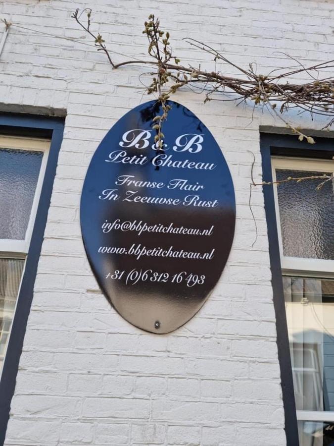 B&B Petit Chateau - Stijlvol Verblijf Centraal Gelegen In Zeeuws Vlaanderen Biervliet 외부 사진