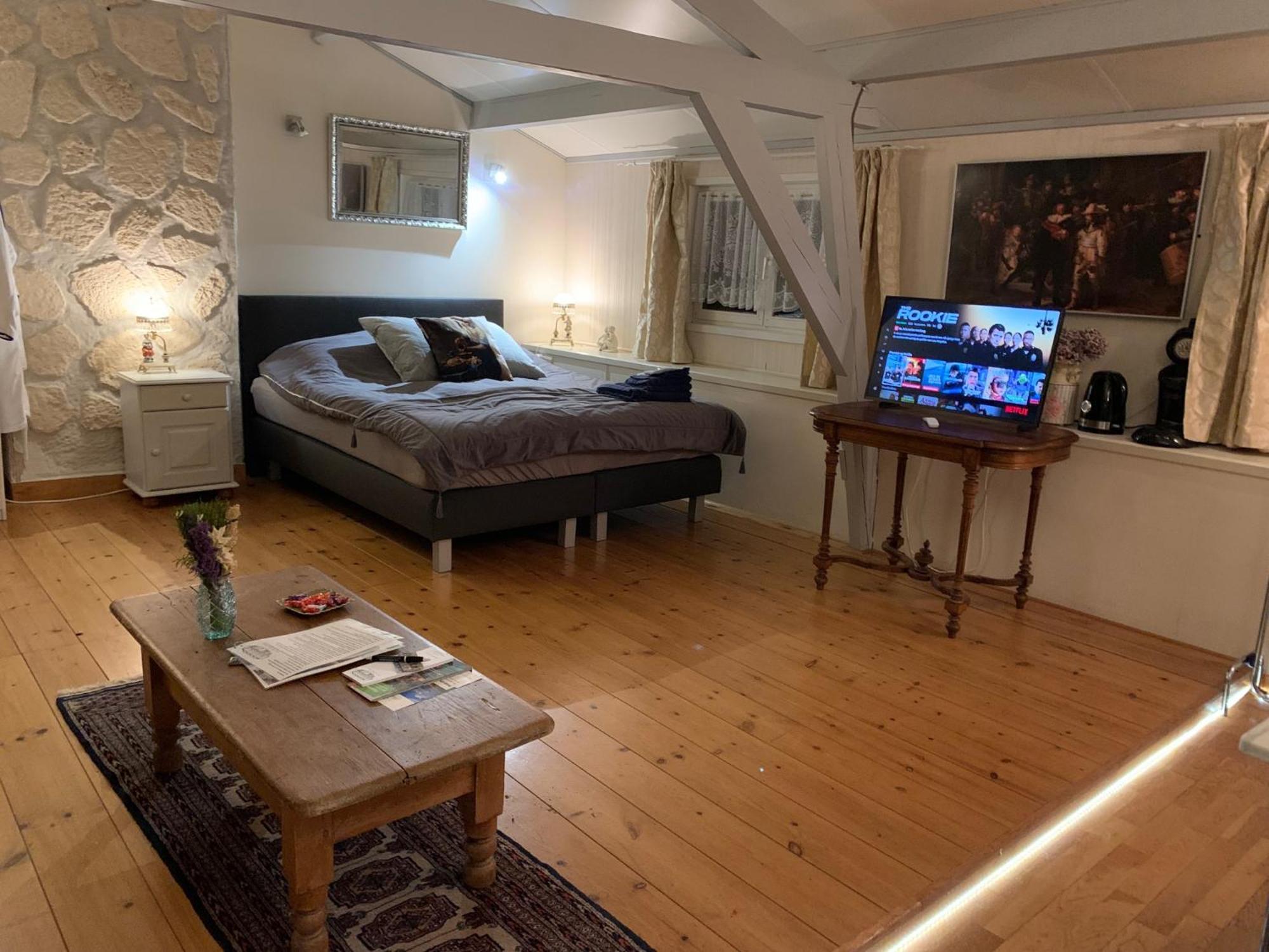 B&B Petit Chateau - Stijlvol Verblijf Centraal Gelegen In Zeeuws Vlaanderen Biervliet 외부 사진