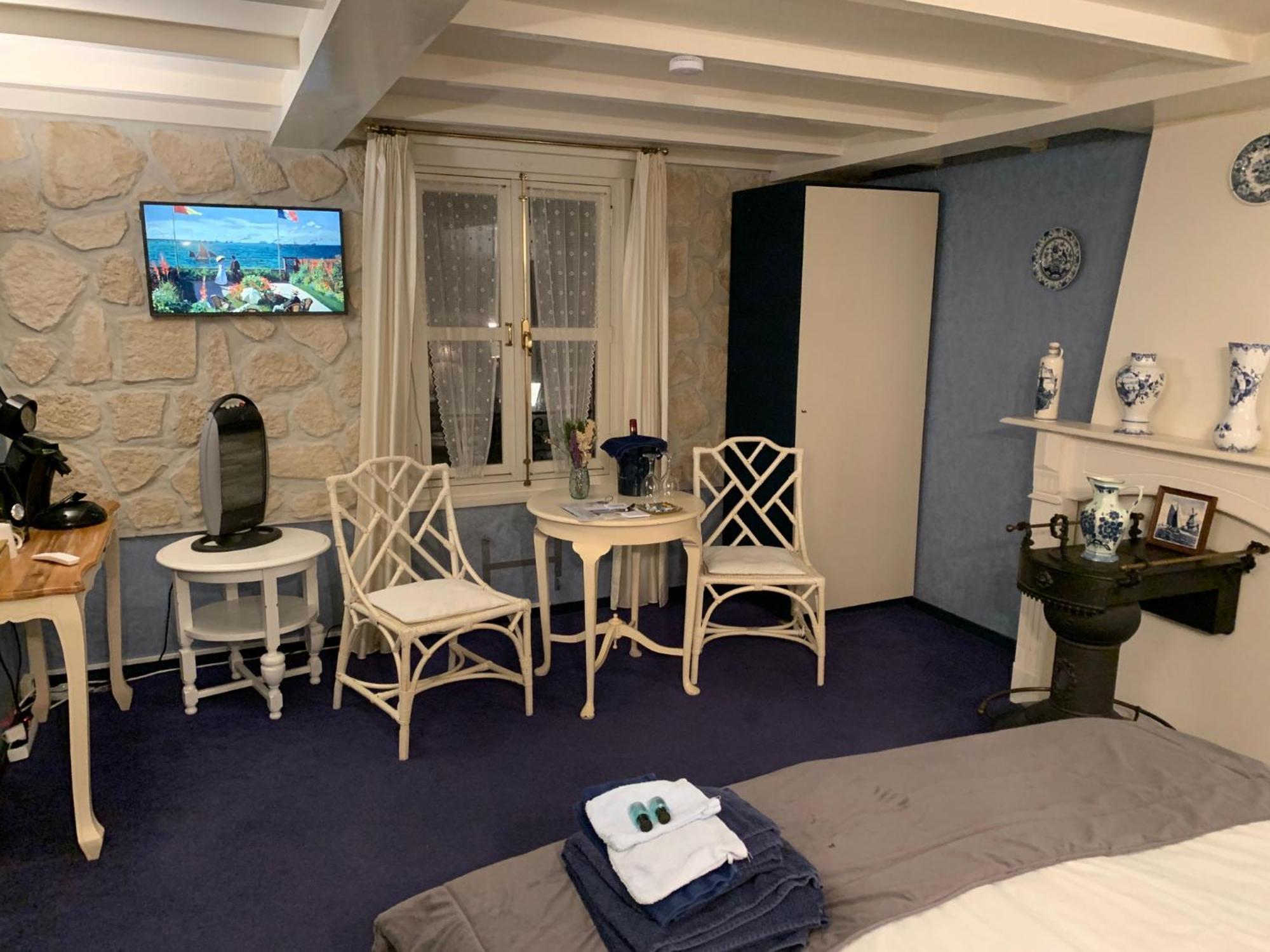 B&B Petit Chateau - Stijlvol Verblijf Centraal Gelegen In Zeeuws Vlaanderen Biervliet 외부 사진