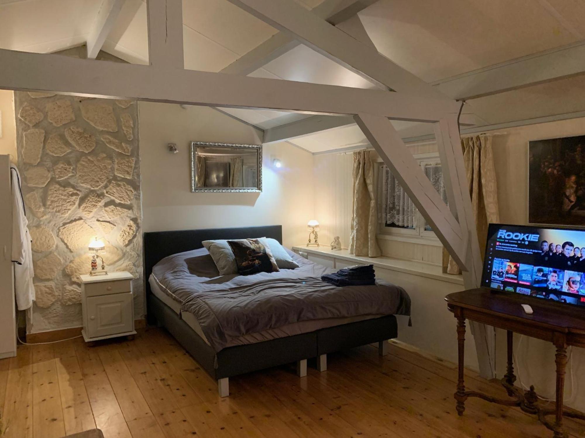 B&B Petit Chateau - Stijlvol Verblijf Centraal Gelegen In Zeeuws Vlaanderen Biervliet 외부 사진