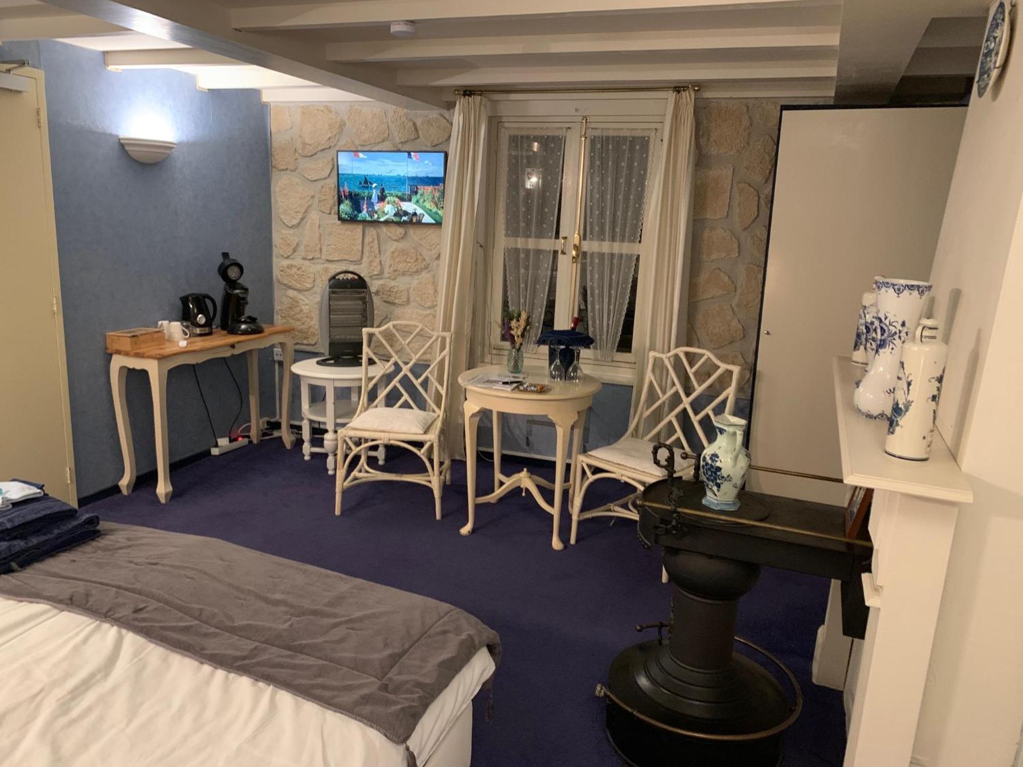 B&B Petit Chateau - Stijlvol Verblijf Centraal Gelegen In Zeeuws Vlaanderen Biervliet 외부 사진