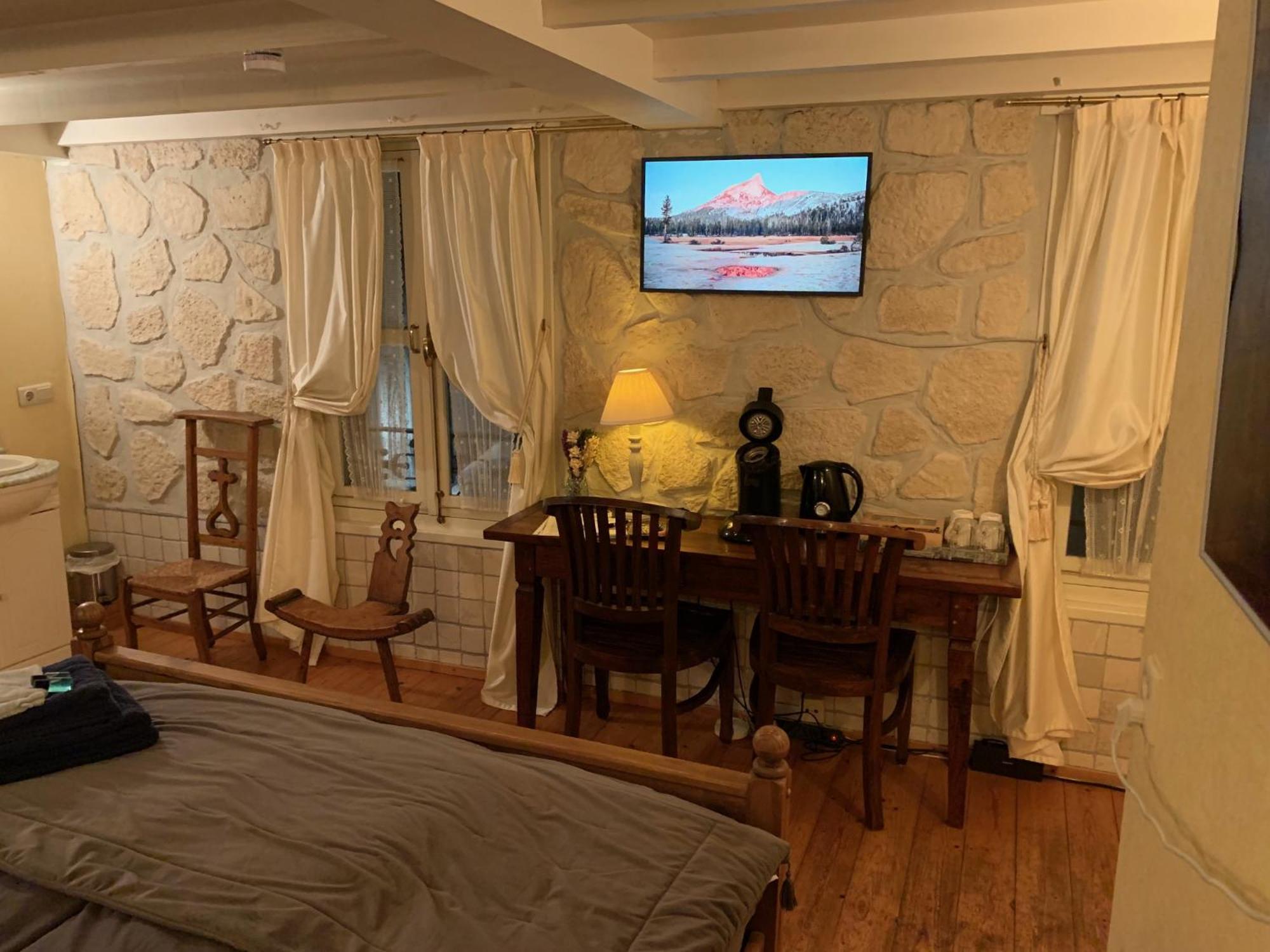 B&B Petit Chateau - Stijlvol Verblijf Centraal Gelegen In Zeeuws Vlaanderen Biervliet 외부 사진